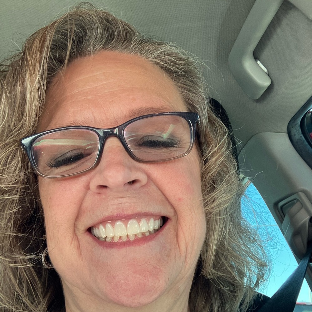 Meet your Posher, Wendy